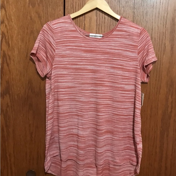 Retrology Tops - NWT Retrology Size Medium Roseberry Top Shirt Tunic Casuall